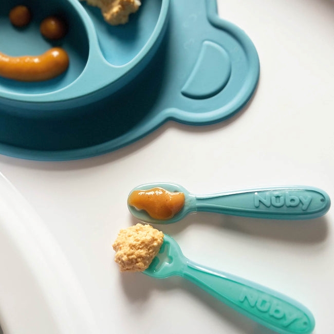 Baby holding Baby 3 Stage dipping spoon 